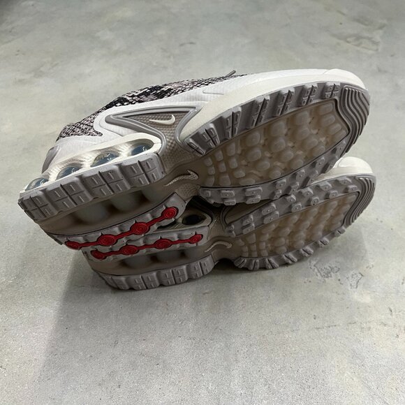 Nike Wmn's SIze 7 Air Max DN PRM Snakeskin Light Orewook Brown HF5512 200 - New - Picture 6 of 7